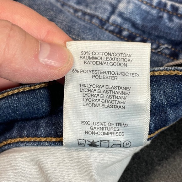 Silver Jeans Co Calley Skinny Crop Jeans Womens Size 29 Blue Distressed Raw Hem - Picture 7 of 12